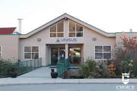 优尼思中学 UNISUS School