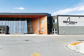 多伦多基督高中 Toronto District Christian High School